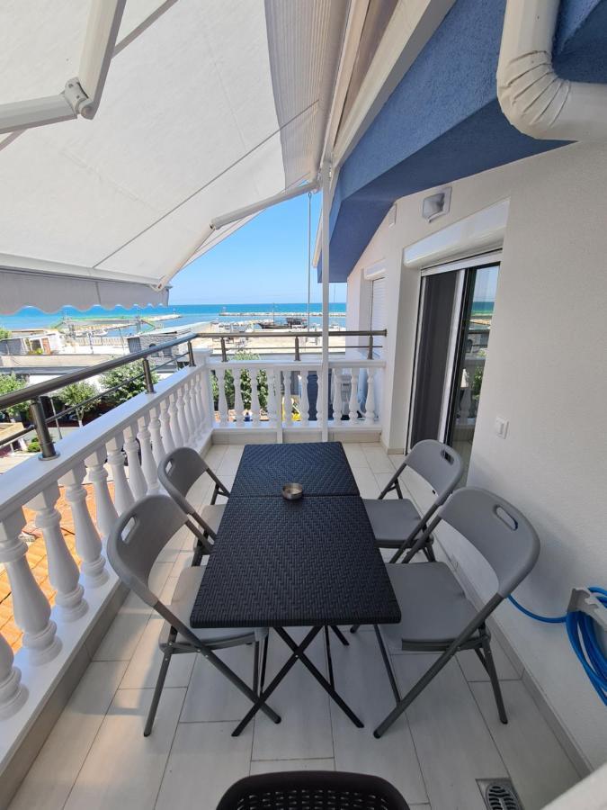 Apartments Nera Paralia-Apartment With Sea View Exterior photo