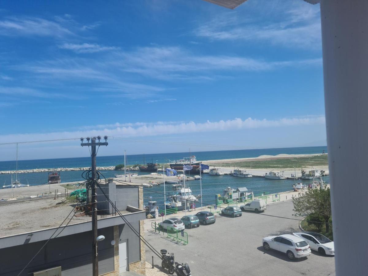 Apartments Nera Paralia-Apartment With Sea View Exterior photo