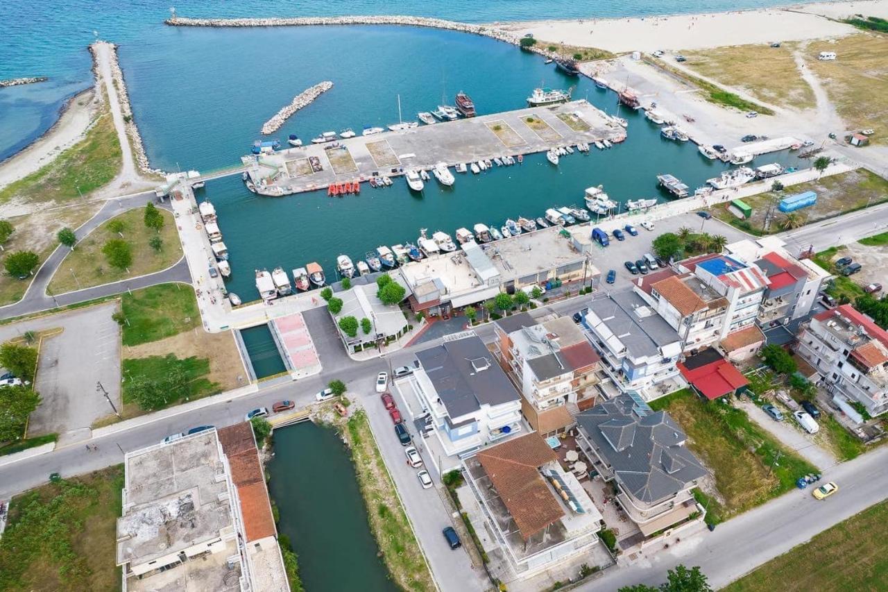 Apartments Nera Paralia-Apartment With Sea View Exterior photo